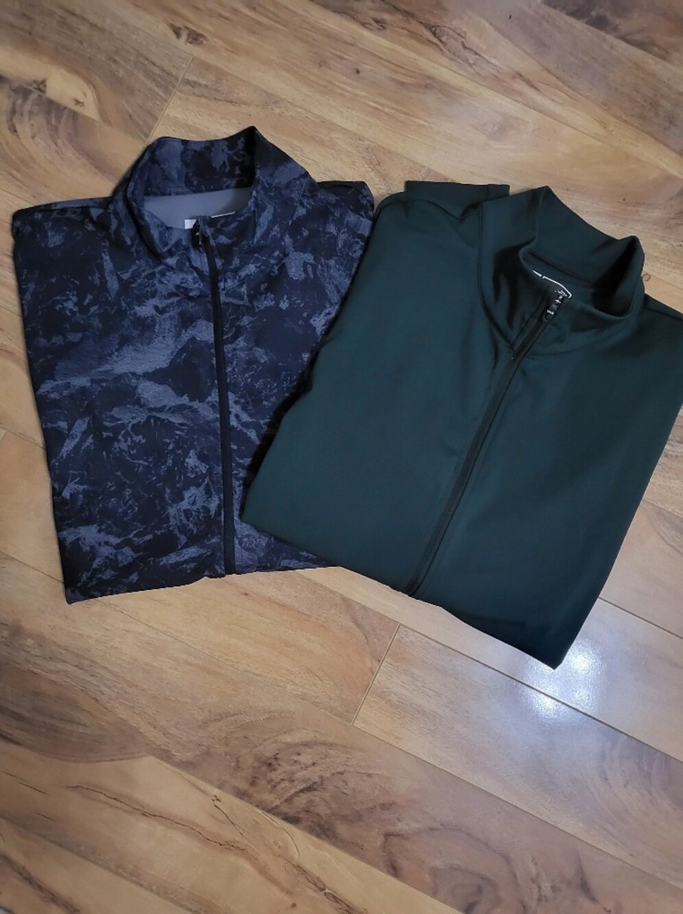 Lole Women's Black Marbled Jacket & Dark Green Zip Pullover